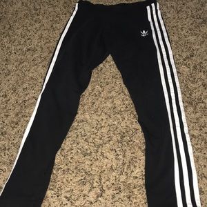 Black Adidas leggings